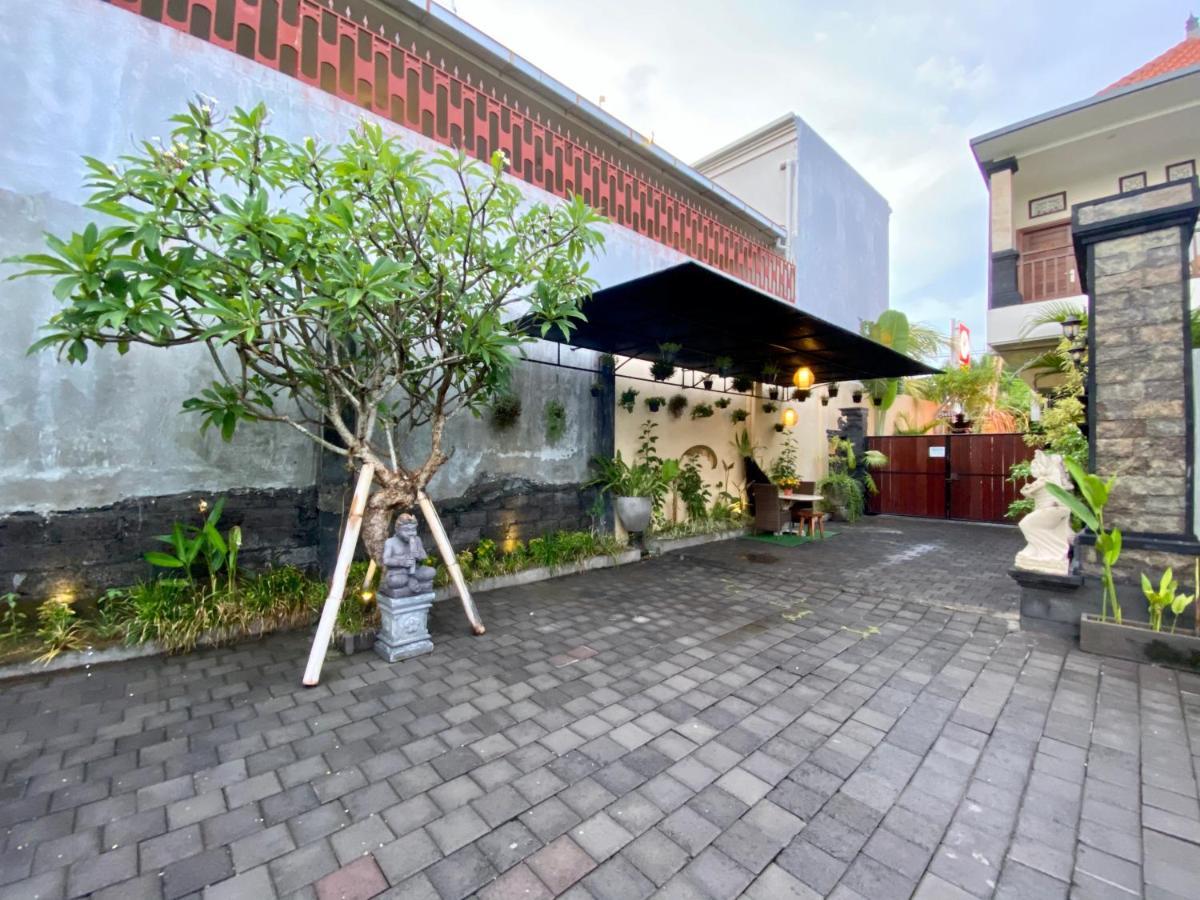 Dikubu Belong Wisma tamu Seminyak (Bali)
